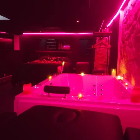 La Cachette Secrete - à En Normandie Avec Balnéo Et Sauna Privatif Villa Caen