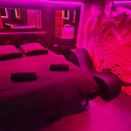 La Cachette Secrete - Maison Romantique Avec Balneo Et Sauna Privatif A En Normandie Vila Caen